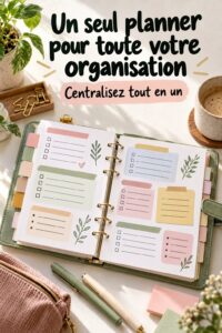 Un planner ouvert sur une table avec des crayons, affichant une page bien organisée.